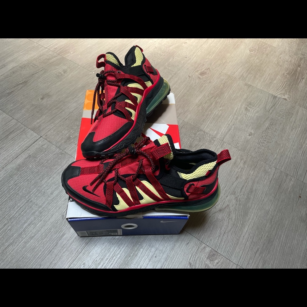 Nike bowfin 270 air max